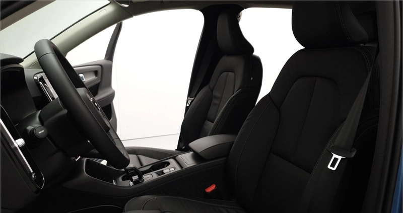Volvo XC 40 cena 159511 przebieg: 5, rok produkcji 2023 z Kraśnik małe 407
